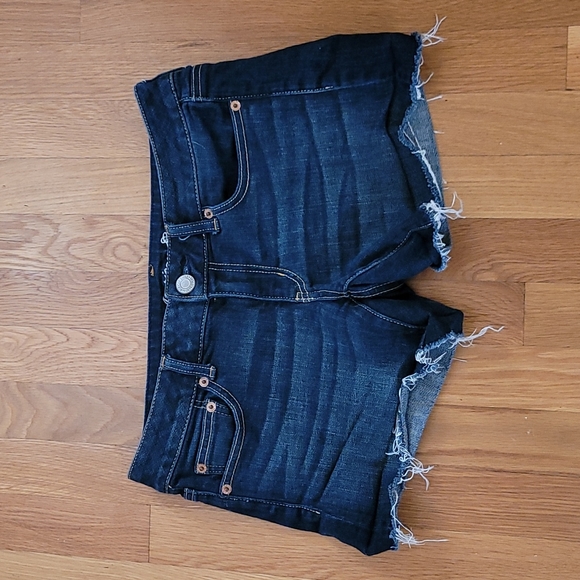 American Eagle Outfitters Pants - American Eagle stretch shorts